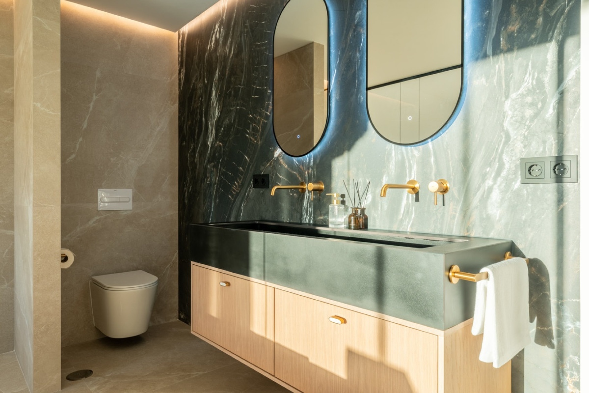 Resale - Town house - Marbella - Nueva Andalucía