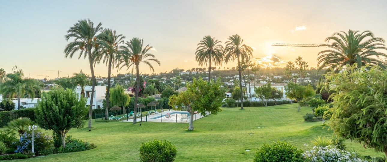 Resale - Town house - Marbella - Nueva Andalucía