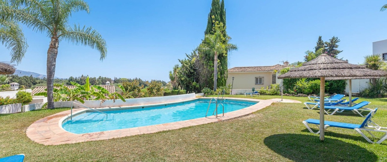 Resale - Town house - Marbella - Nueva Andalucía