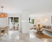 Resale - Town house - Marbella - Nueva Andalucía