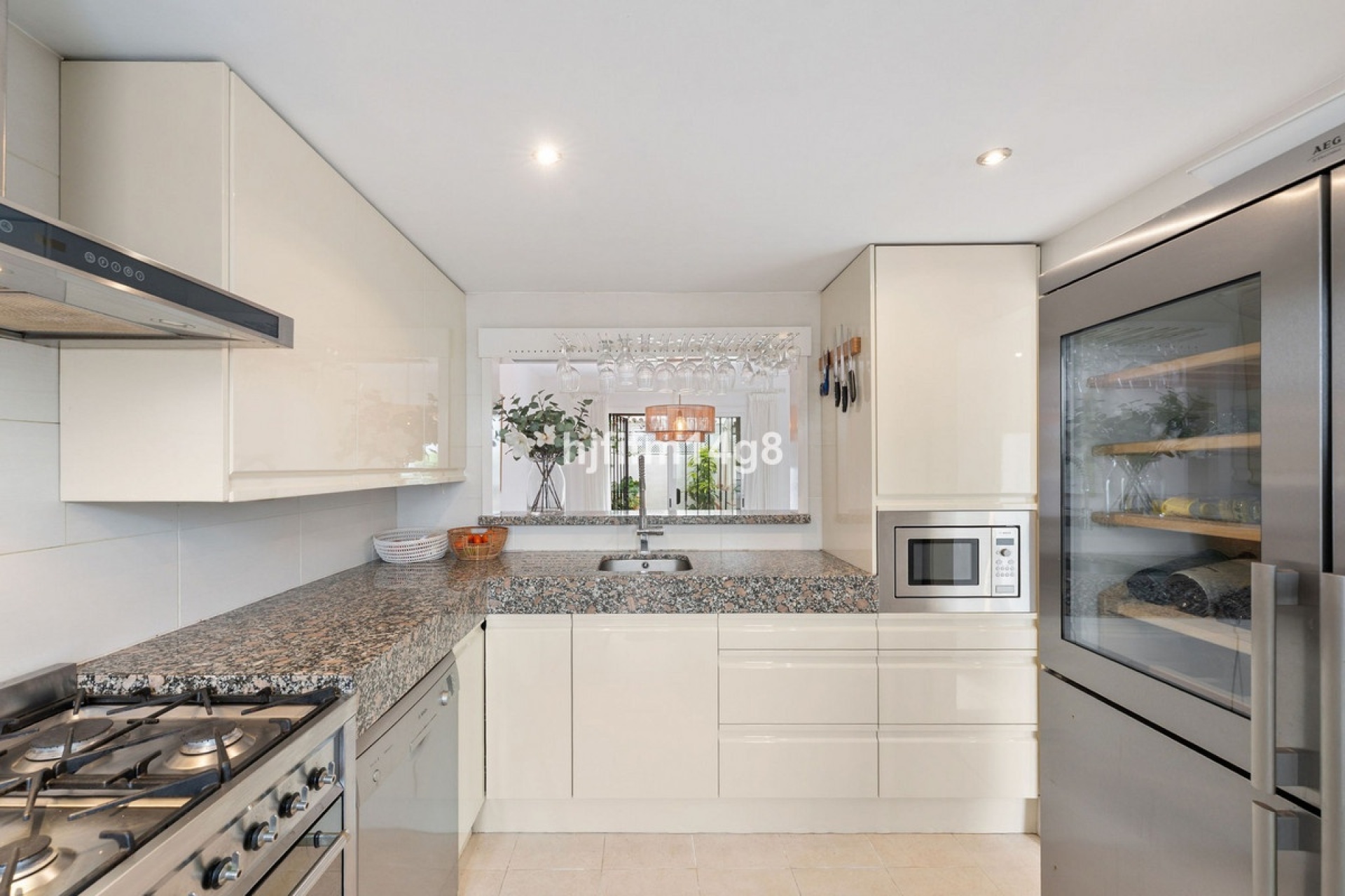 Resale - Town house - Marbella - Nueva Andalucía