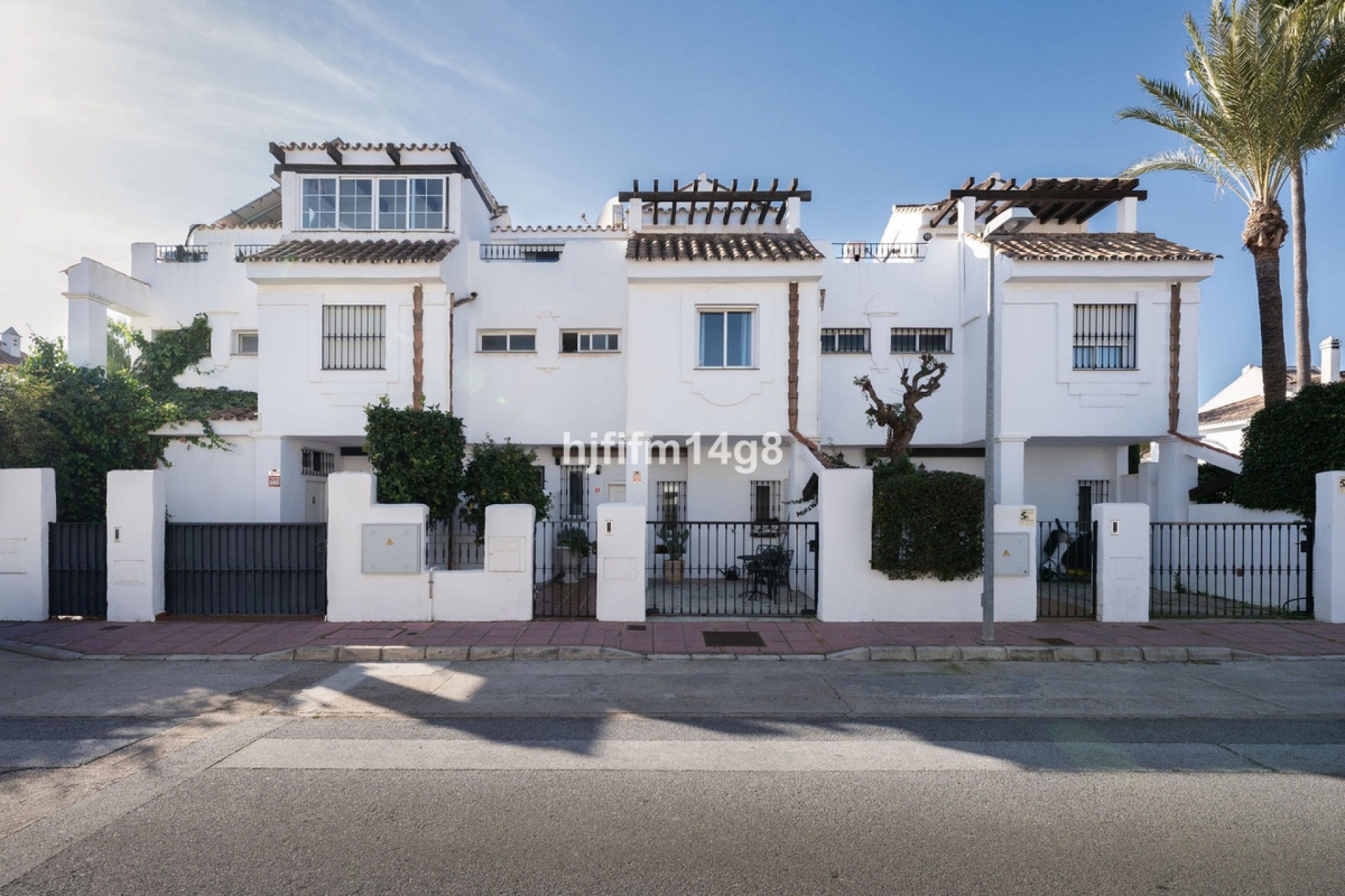 Resale - Town house - Marbella - Nueva Andalucía