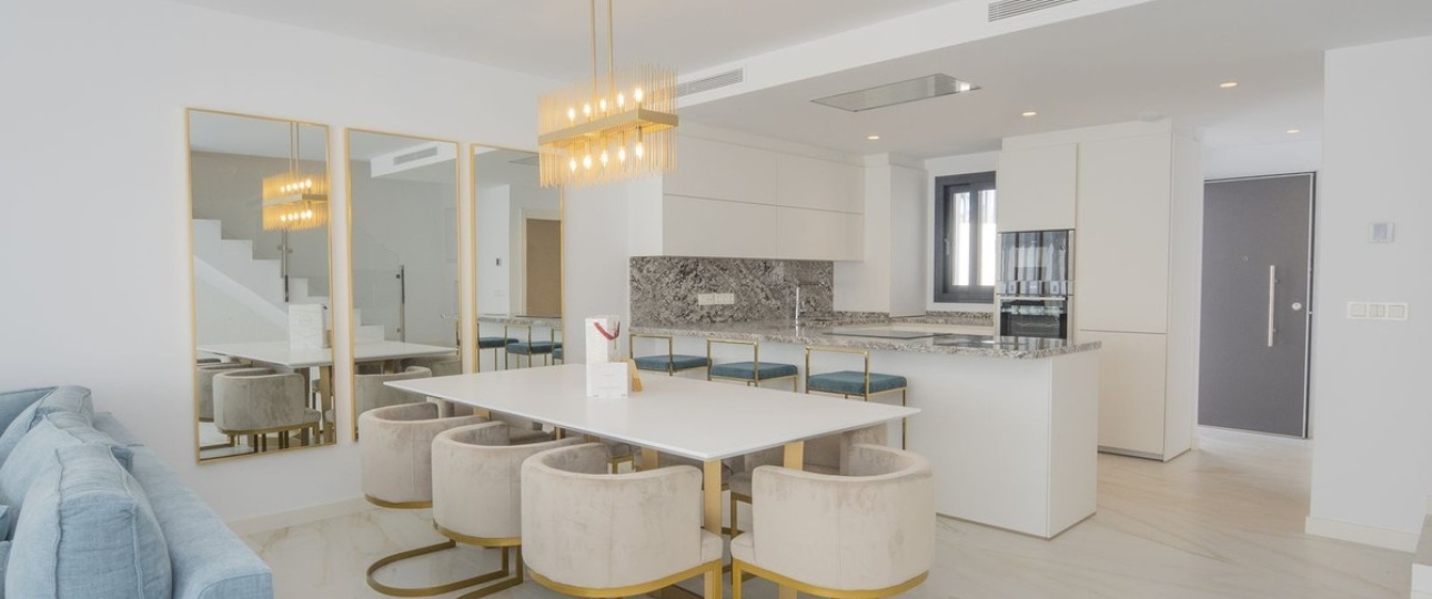 Resale - Town house - Marbella - Nueva Andalucía