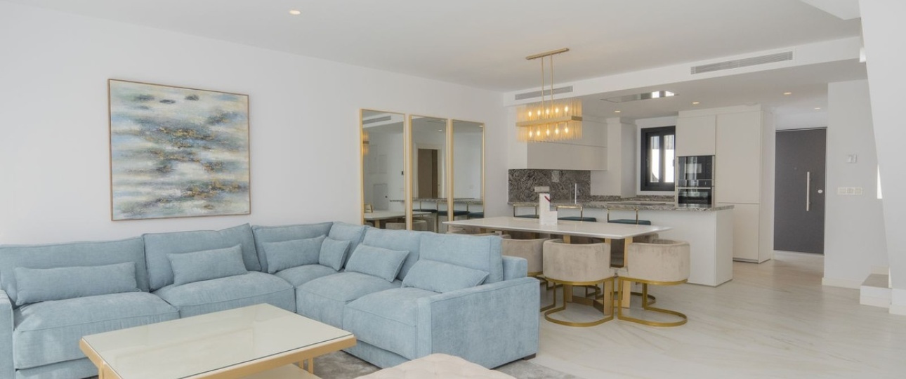 Resale - Town house - Marbella - Nueva Andalucía