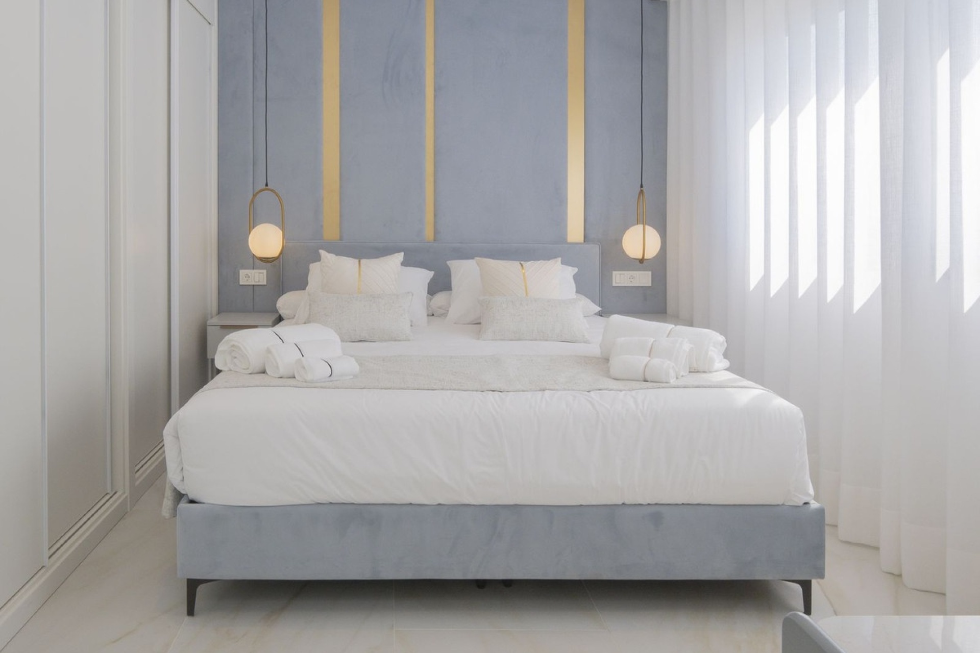 Resale - Town house - Marbella - Nueva Andalucía