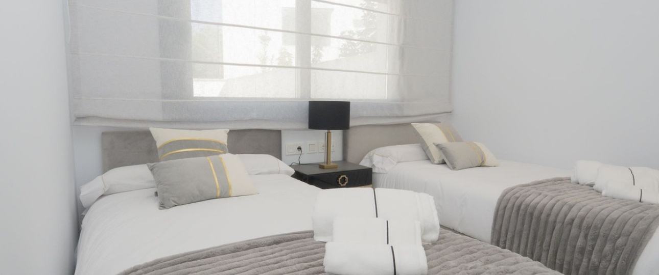 Resale - Town house - Marbella - Nueva Andalucía