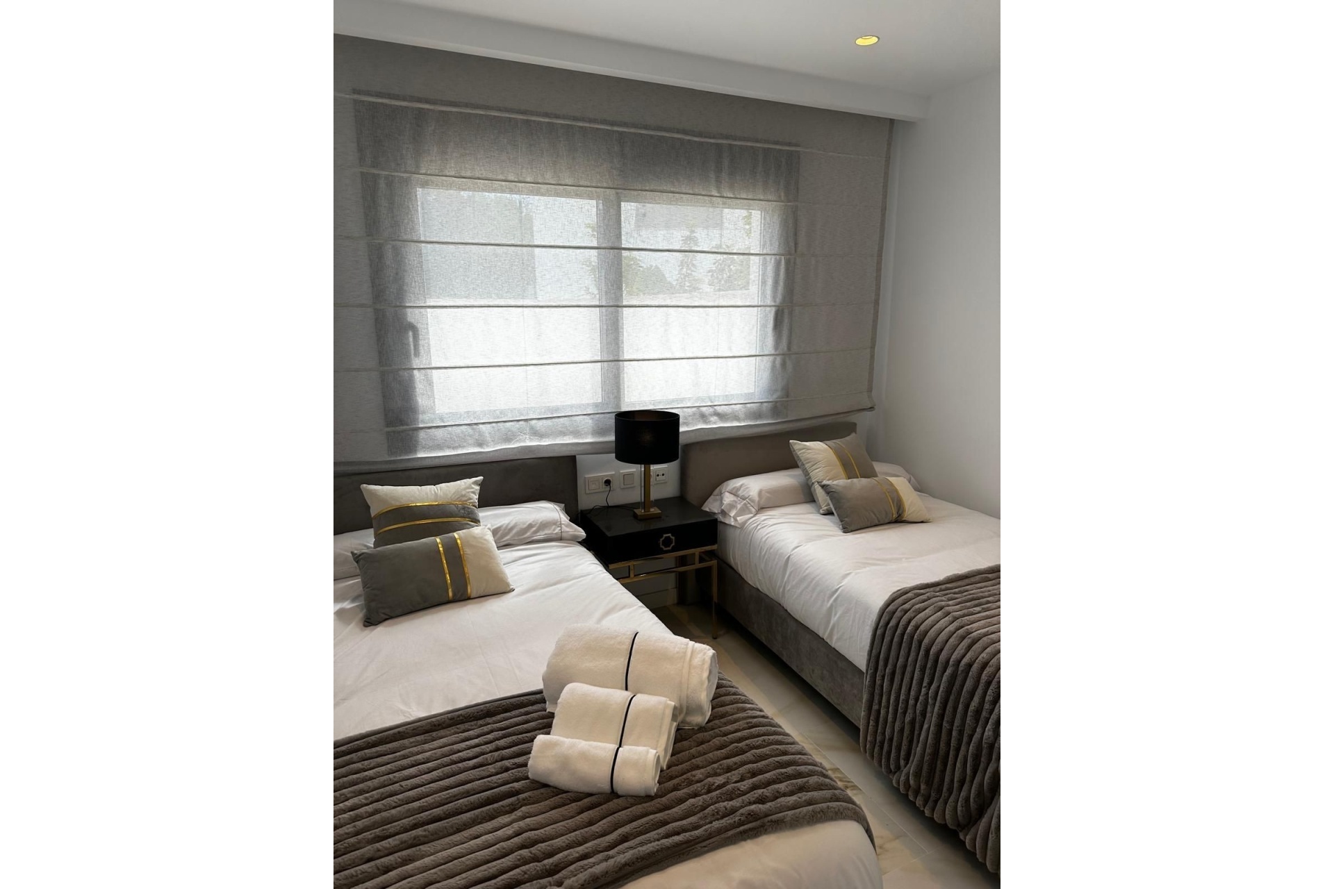 Resale - Town house - Marbella - Nueva Andalucía