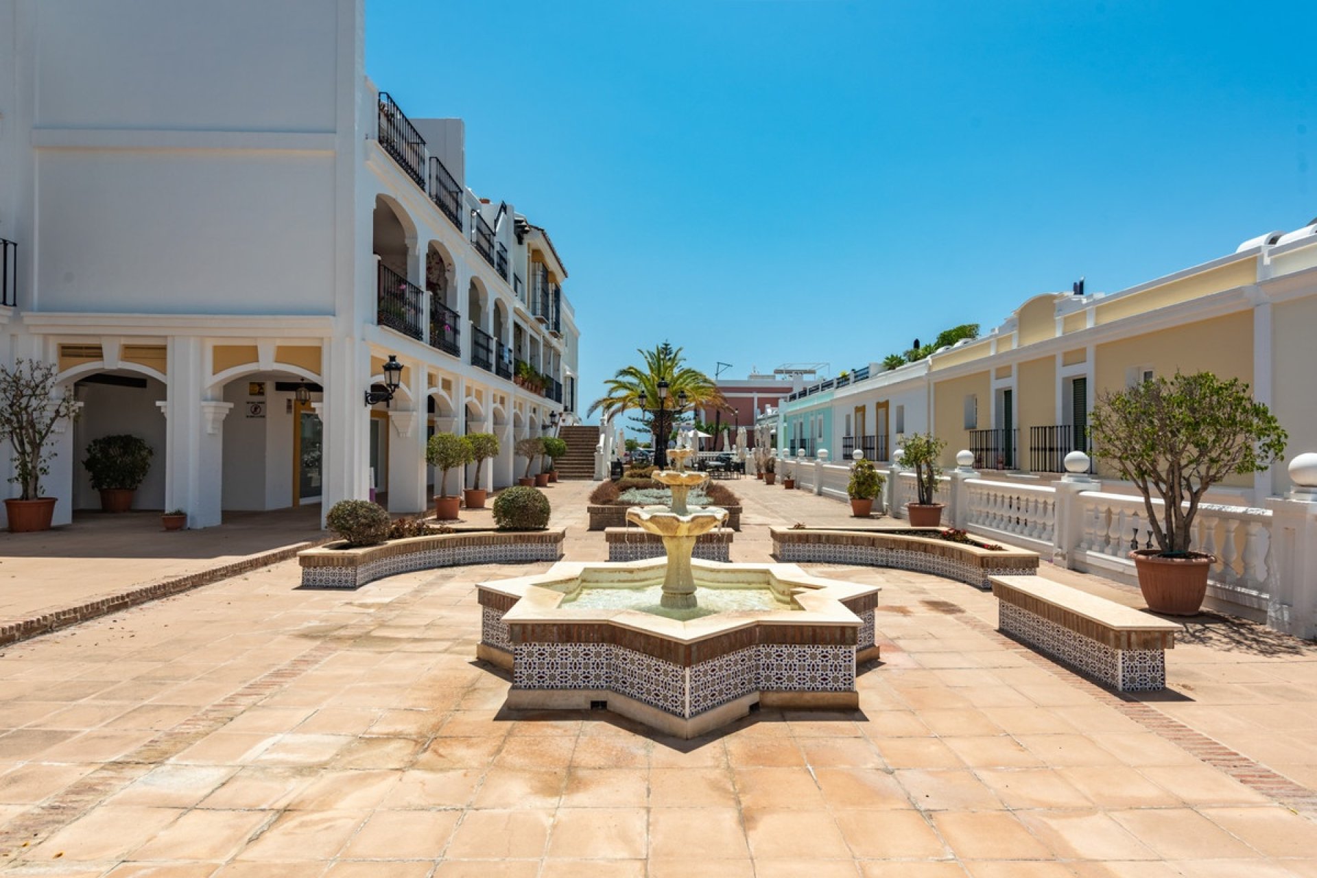 Resale - Town house - Marbella - Nueva Andalucía