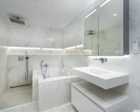 Resale - Town house - Marbella - Nueva Andalucía