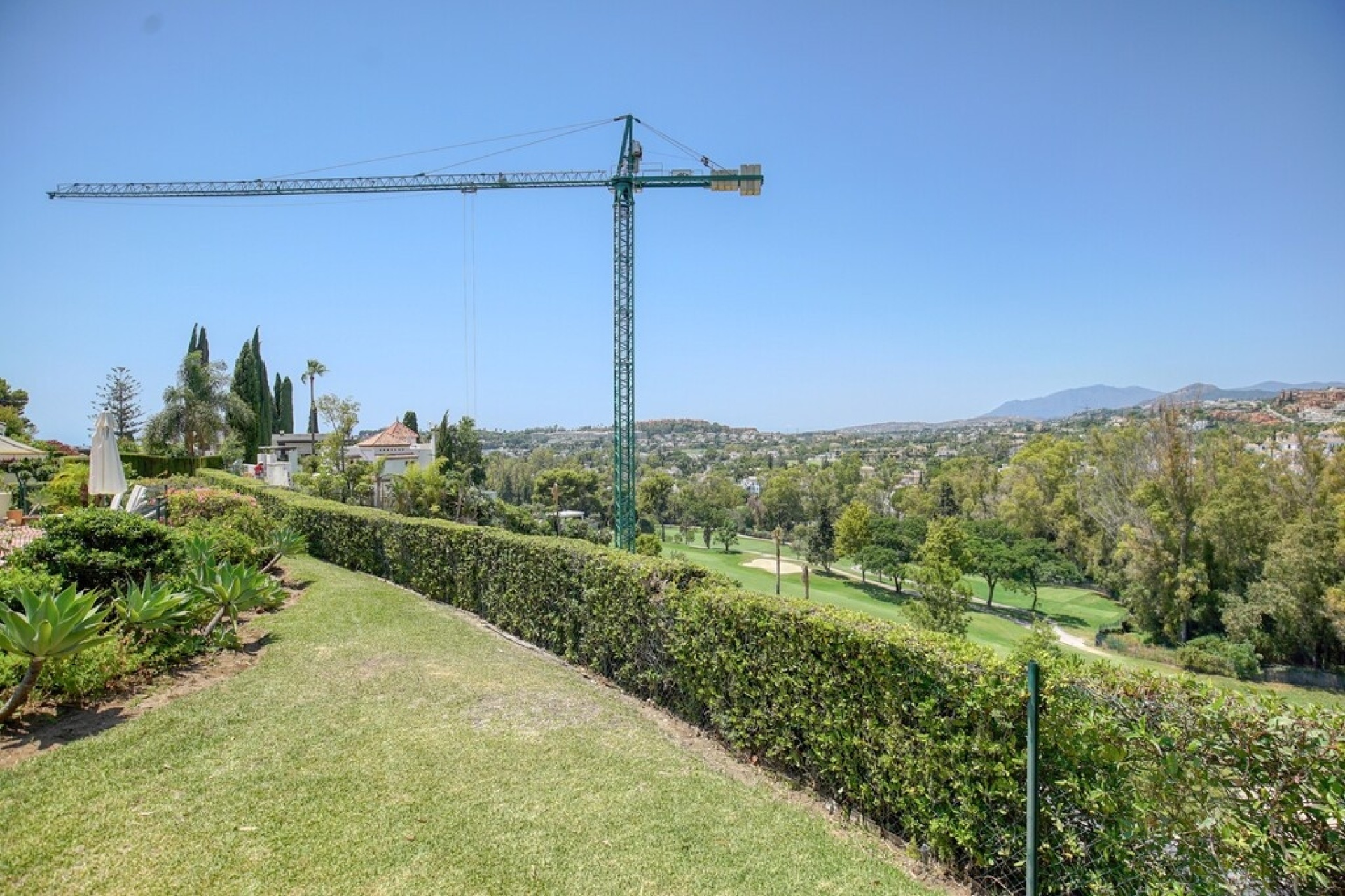 Resale - Town house - Marbella - Nueva Andalucía
