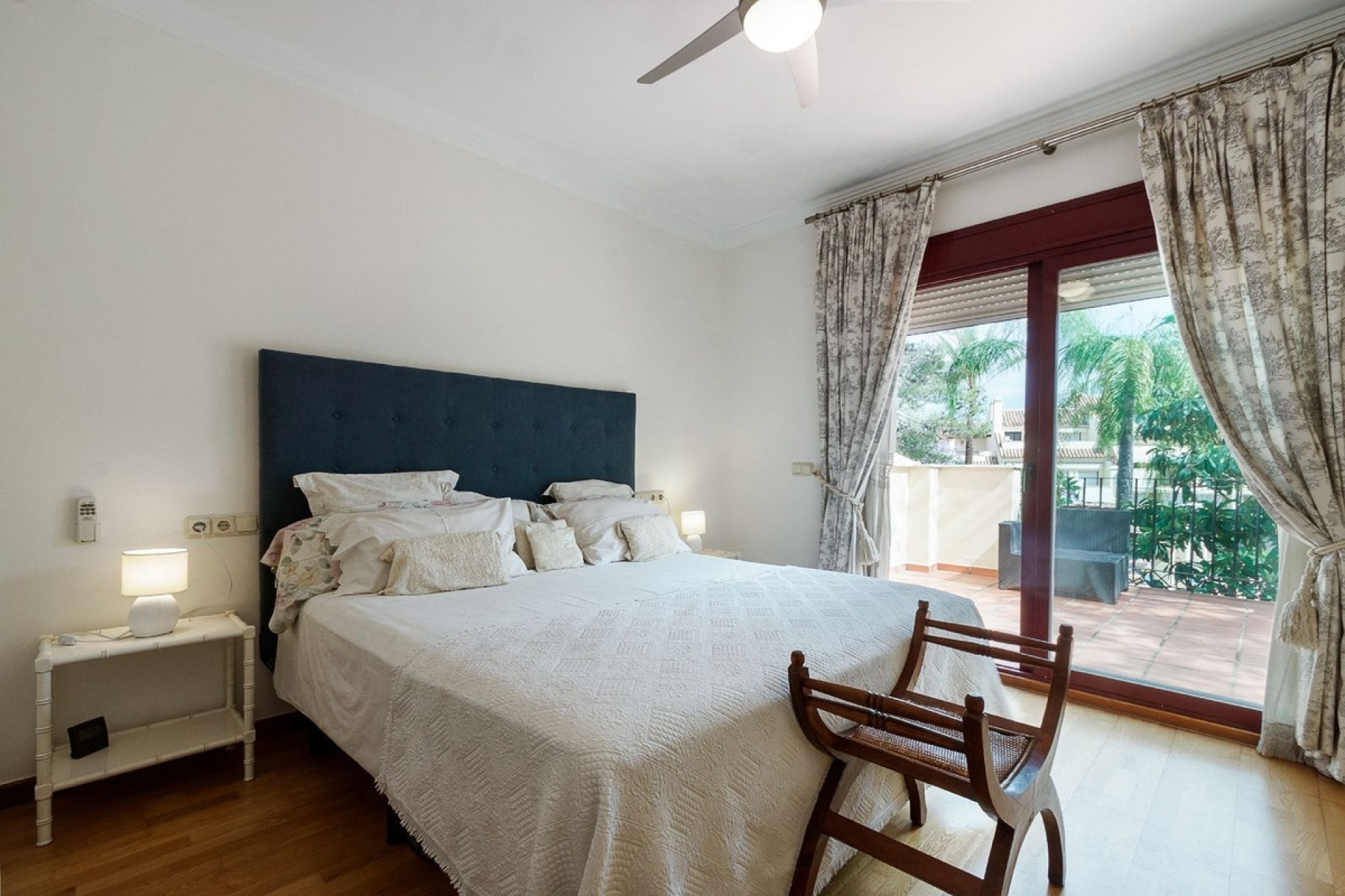 Resale - Town house - Marbella - Nueva Andalucía