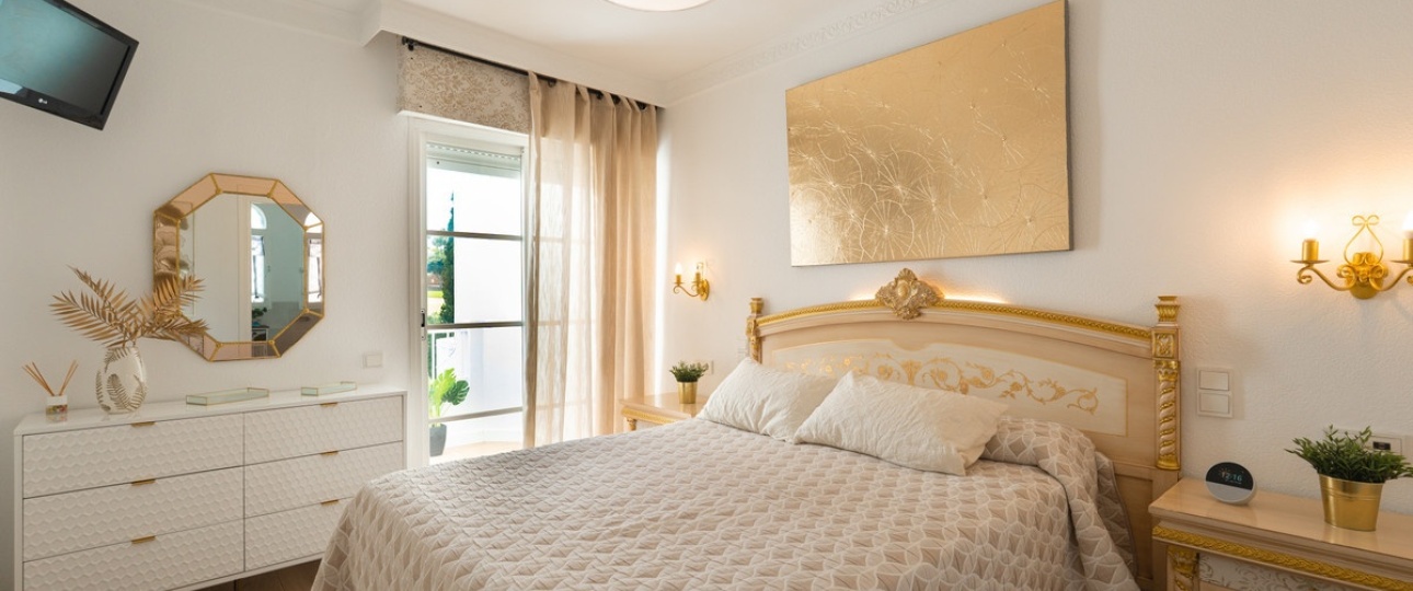 Resale - Town house - Marbella - Nueva Andalucía