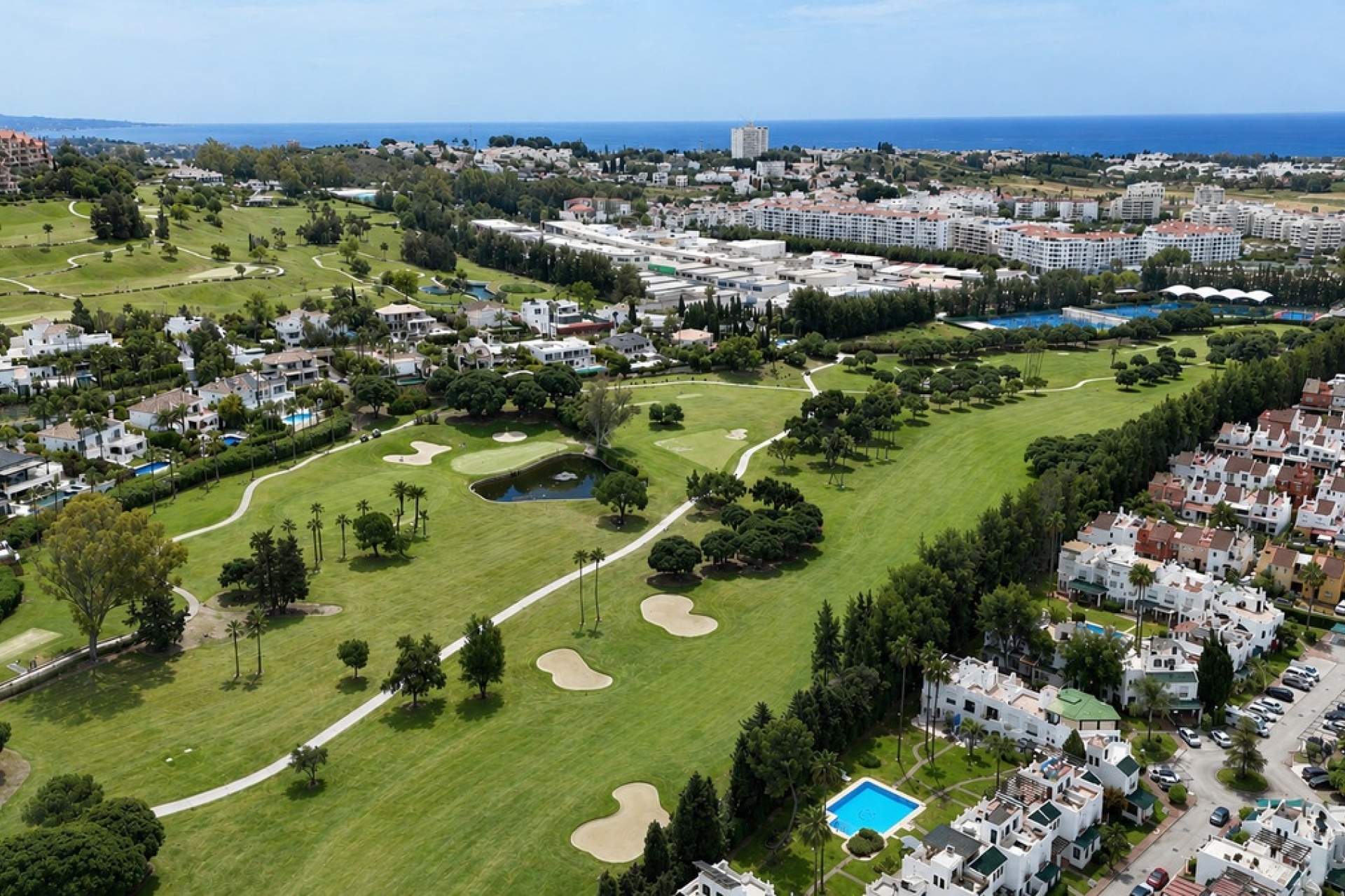 Resale - Town house - Marbella - Nueva Andalucía