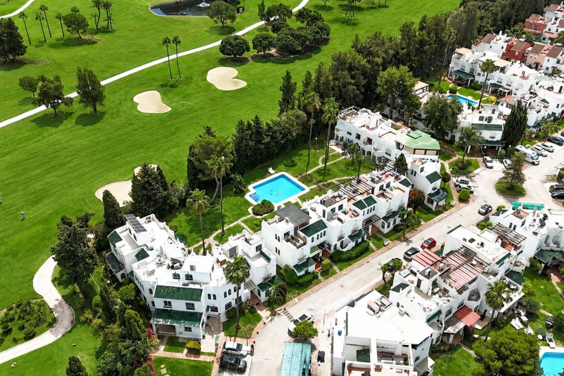 Resale - Town house - Marbella - Nueva Andalucía