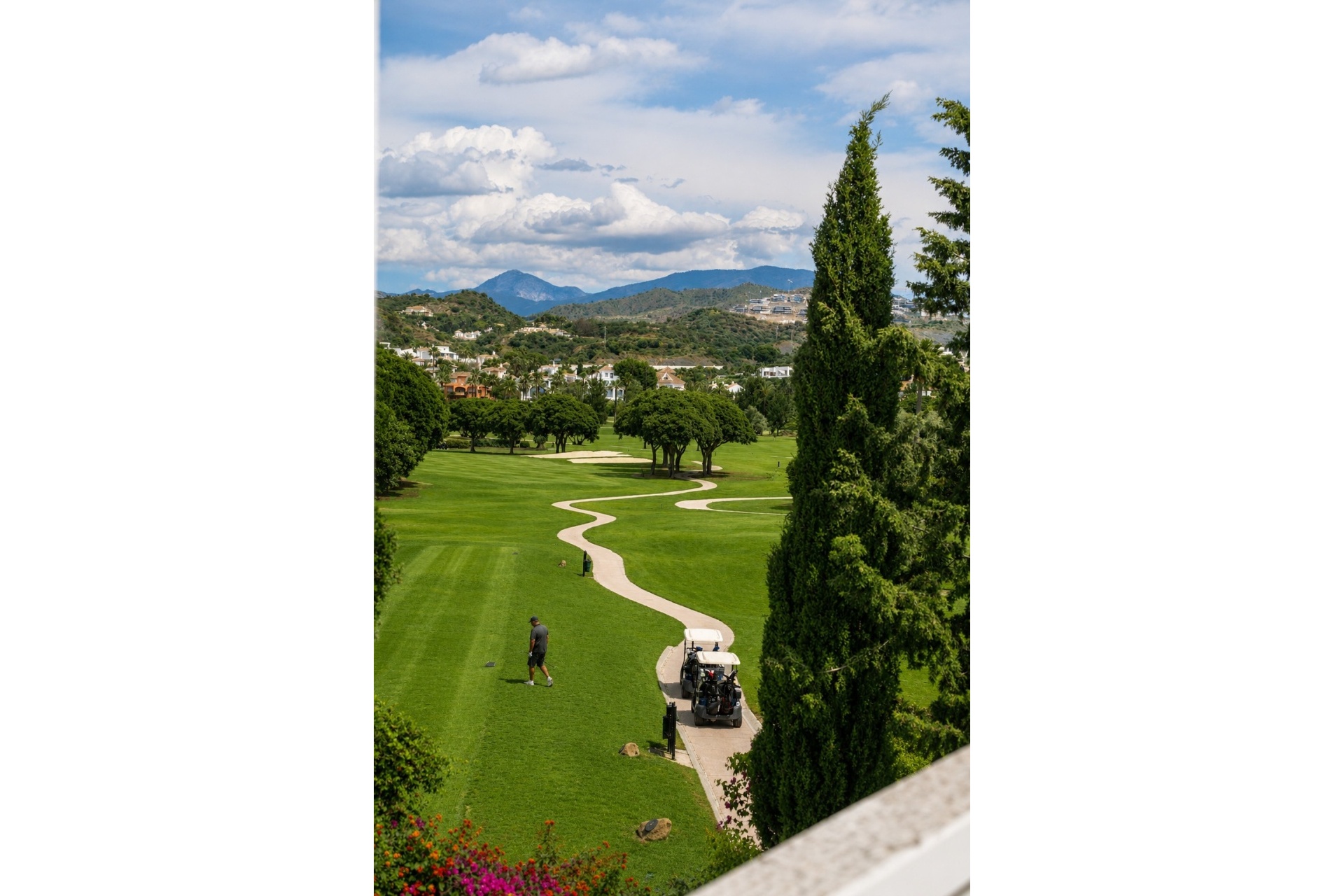 Resale - Town house - Marbella - Nueva Andalucía