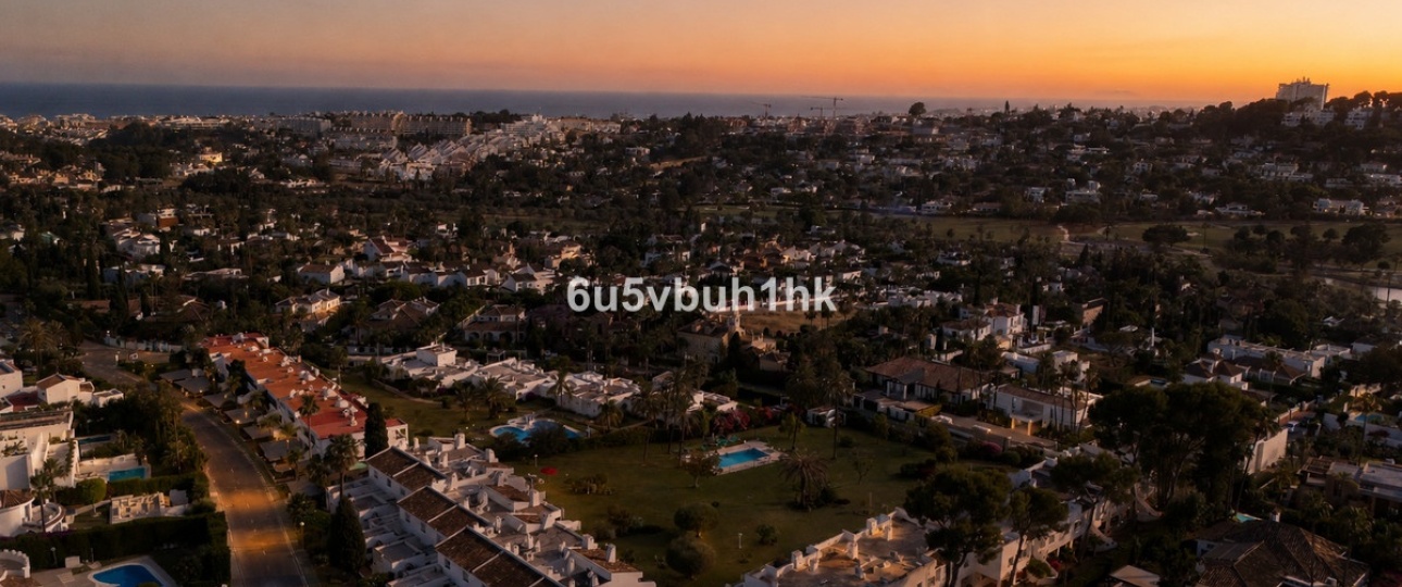 Resale - Town house - Marbella - Nueva Andalucía
