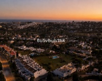 Resale - Town house - Marbella - Nueva Andalucía