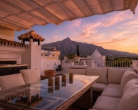 Resale - Town house - Marbella - Nueva Andalucía