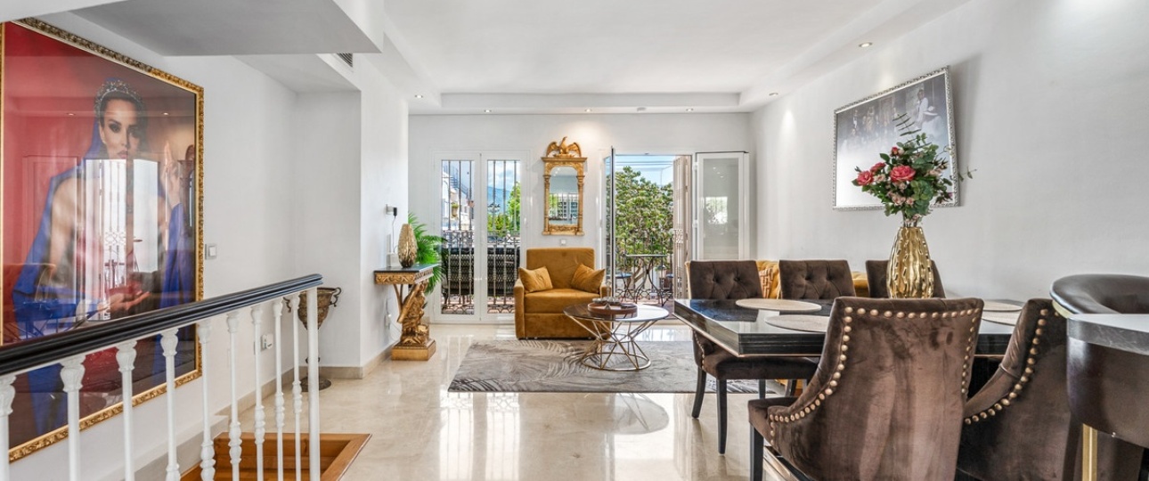 Resale - Town house - Marbella - Nueva Andalucía
