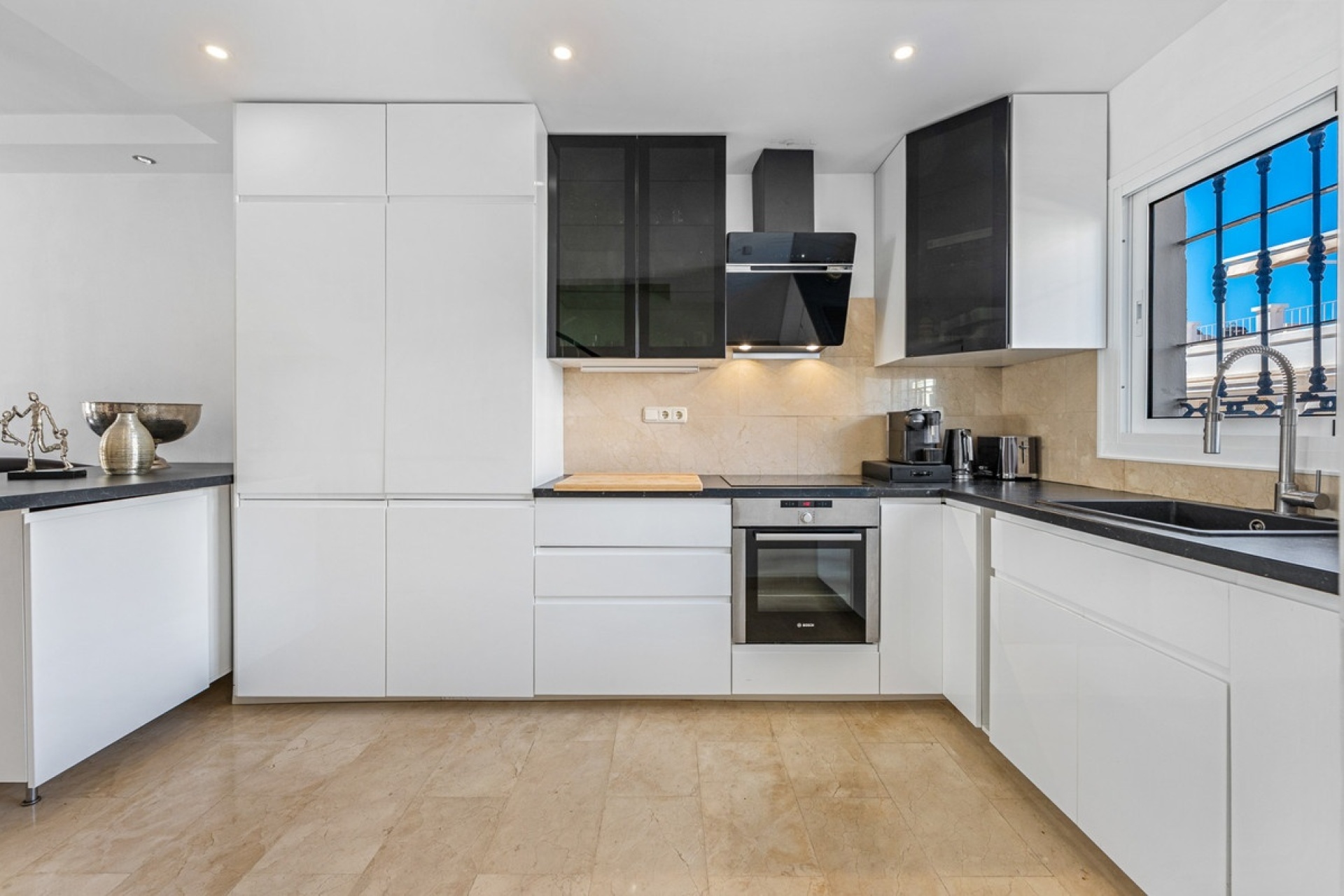 Resale - Town house - Marbella - Nueva Andalucía