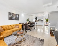 Resale - Town house - Marbella - Nueva Andalucía
