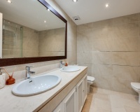 Resale - Town house - Marbella - Nueva Andalucía