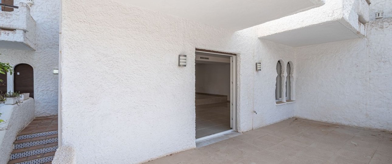 Resale - Town house - Marbella - Nueva Andalucía