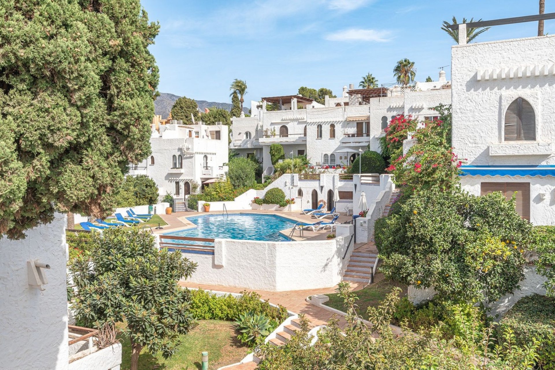 Resale - Town house - Marbella - Nueva Andalucía