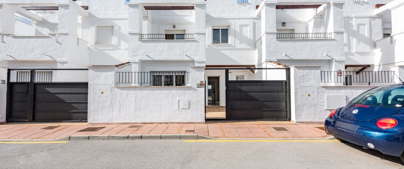 Resale - Town house - Marbella - Nueva Andalucía