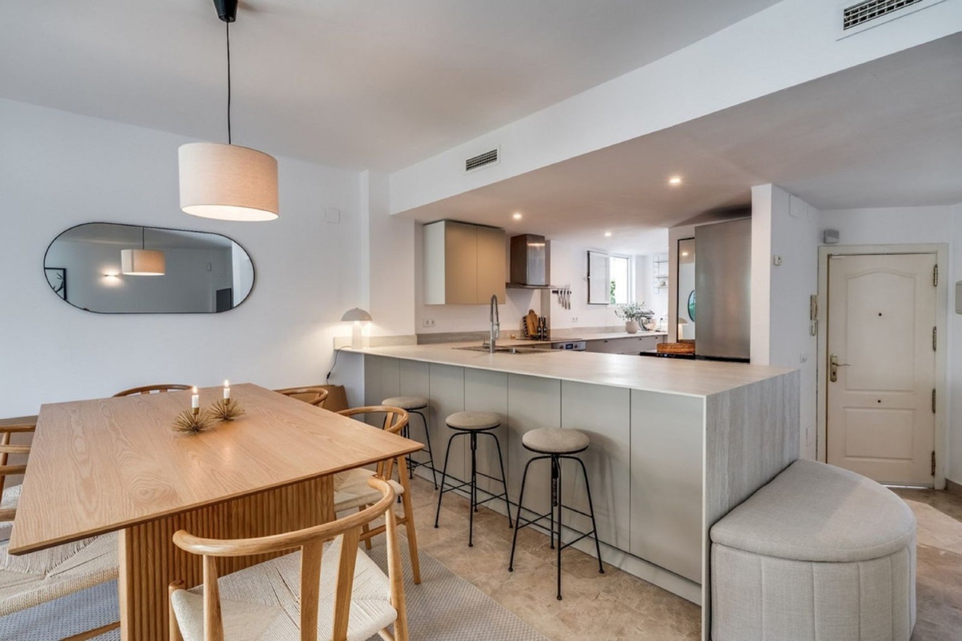 Resale - Town house - Marbella - Nueva Andalucía