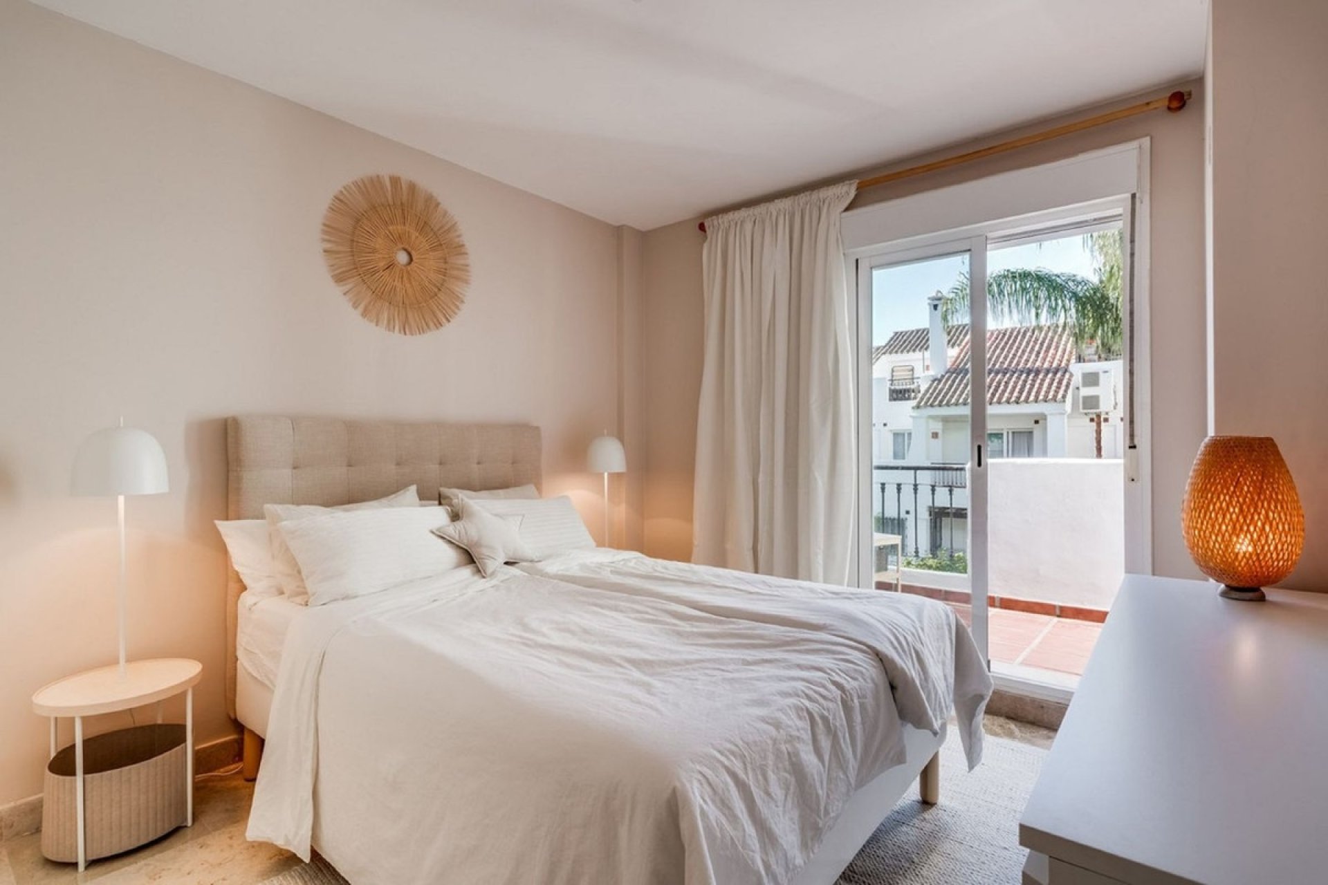Resale - Town house - Marbella - Nueva Andalucía