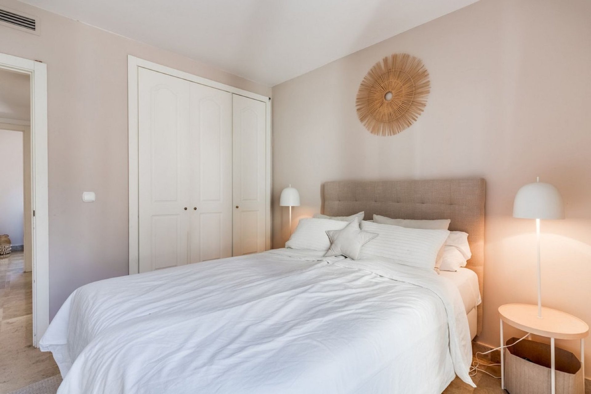 Resale - Town house - Marbella - Nueva Andalucía