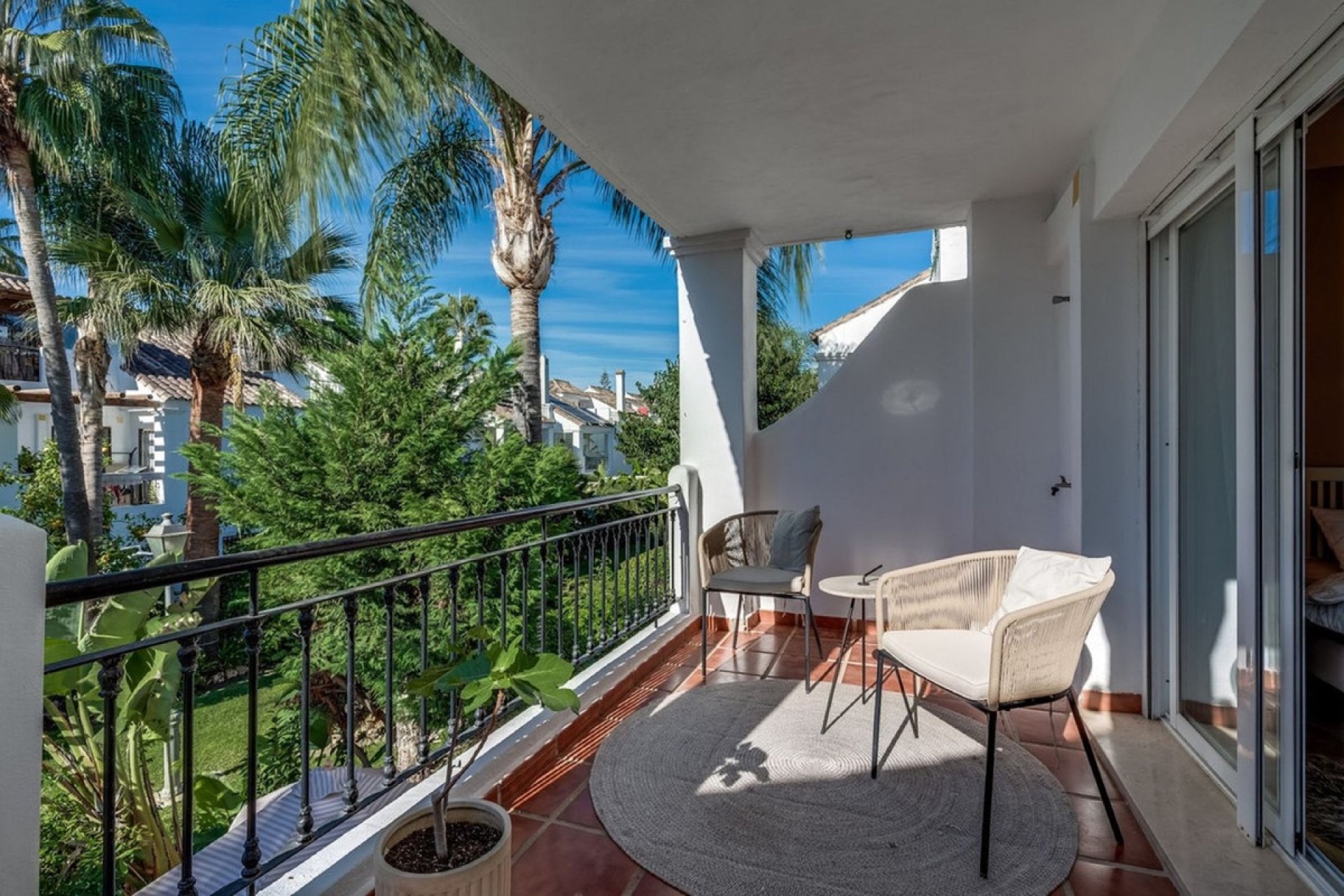 Resale - Town house - Marbella - Nueva Andalucía