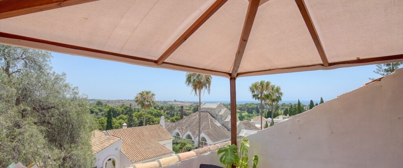 Resale - Town house - Marbella - Nueva Andalucía