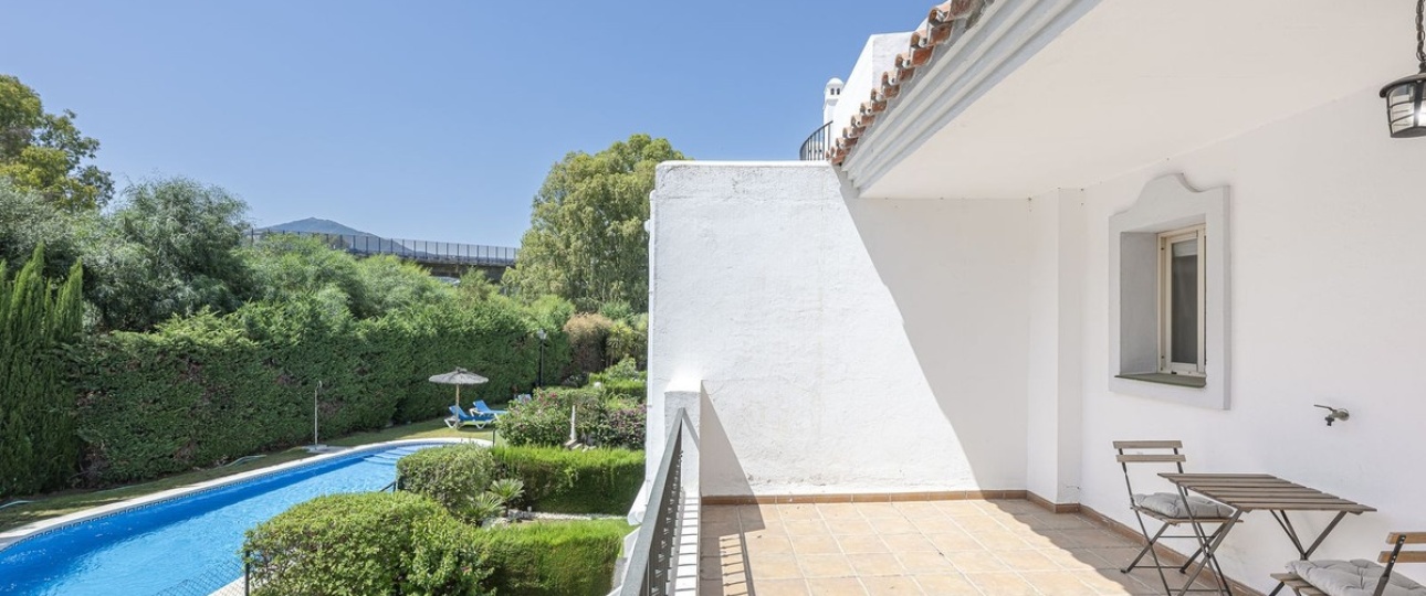 Resale - Town house - Marbella - Nueva Andalucía