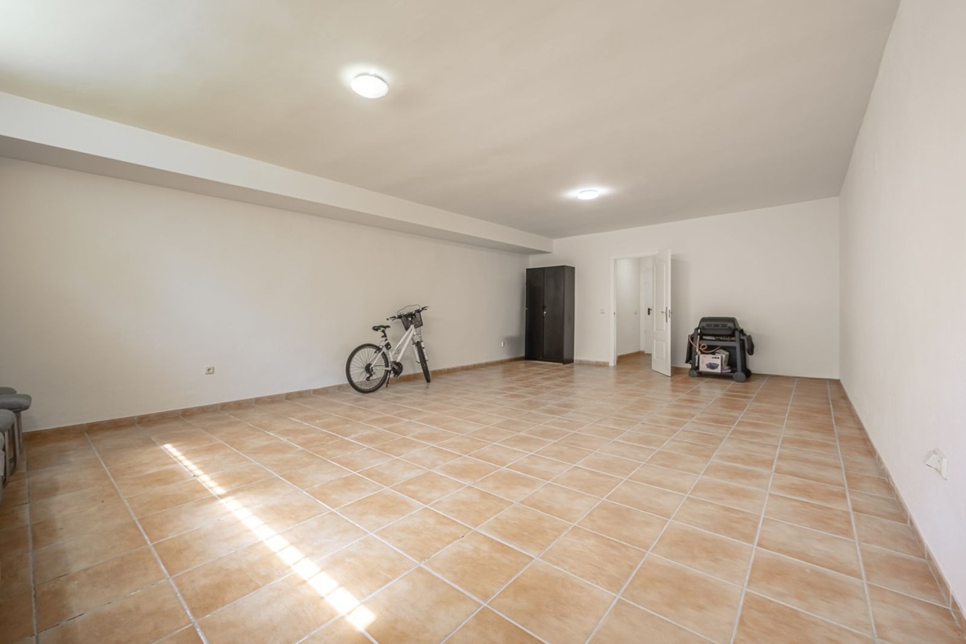 Resale - Town house - Marbella - Nueva Andalucía