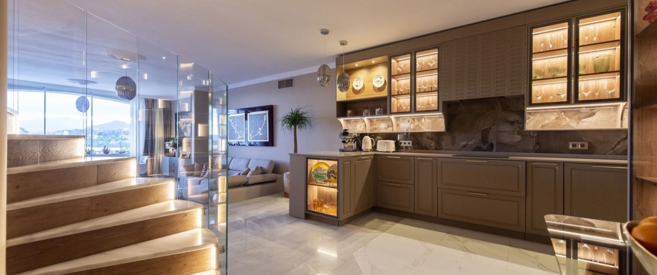 Resale - Town house - Marbella - Nueva Andalucía