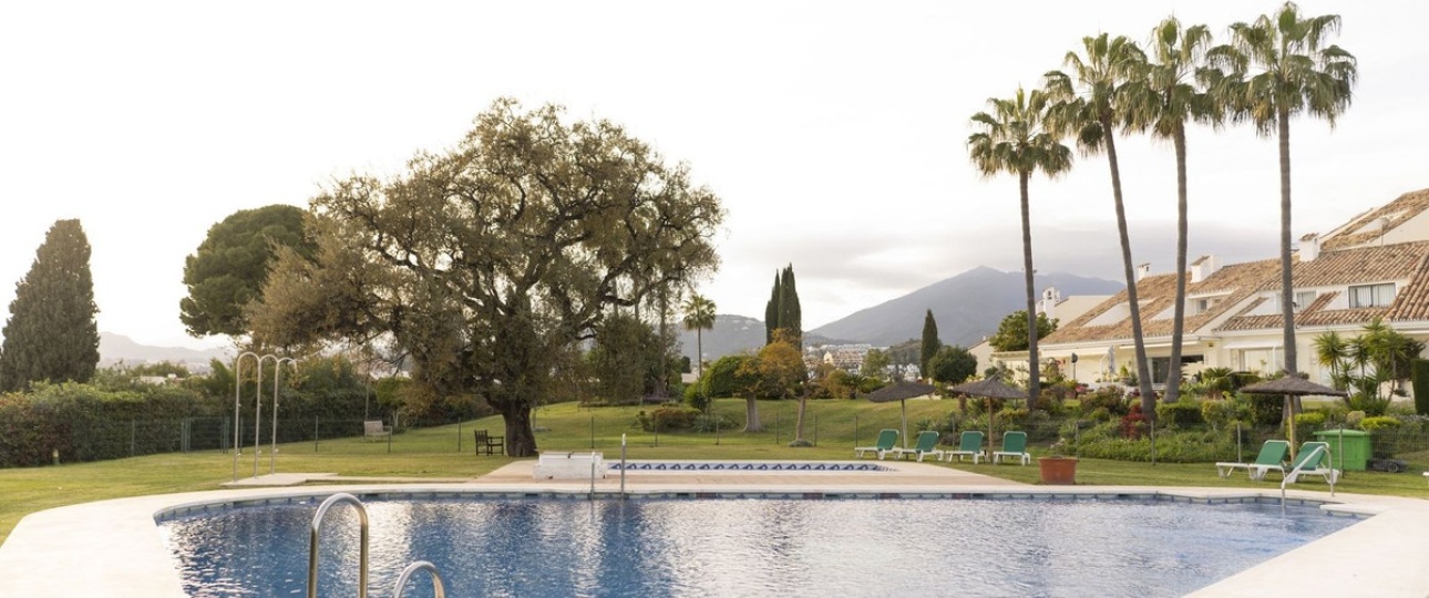 Resale - Town house - Marbella - Nueva Andalucía