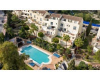 Resale - Town house - Marbella - Nueva Andalucía