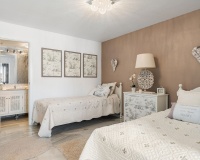 Resale - Town house - Marbella - Nueva Andalucía