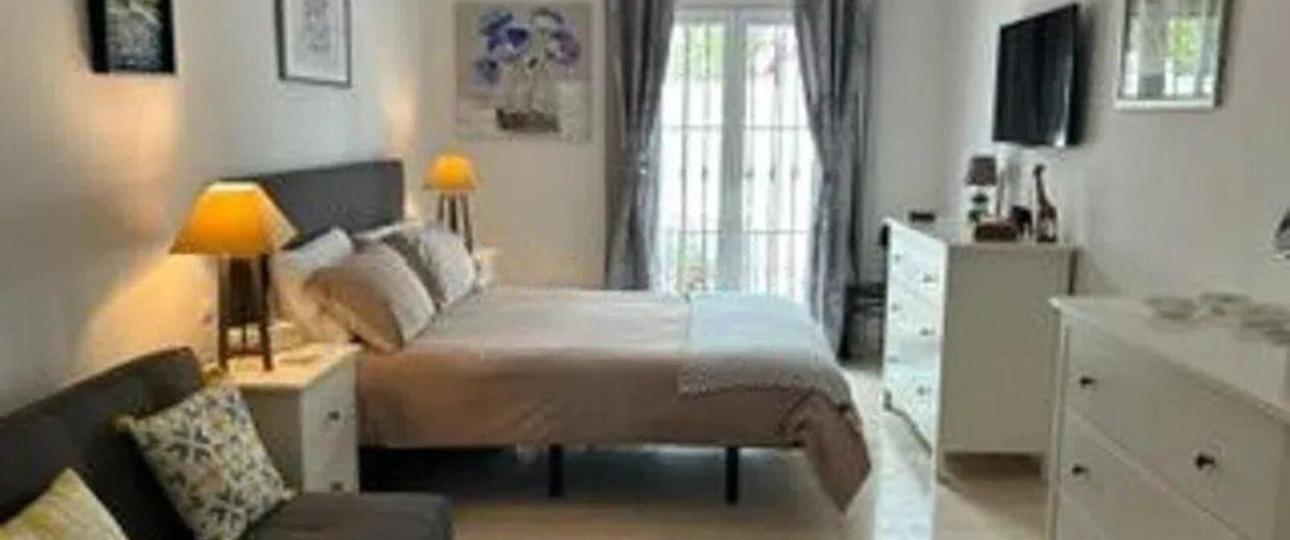 Resale - Town house - Marbella - Nueva Andalucía