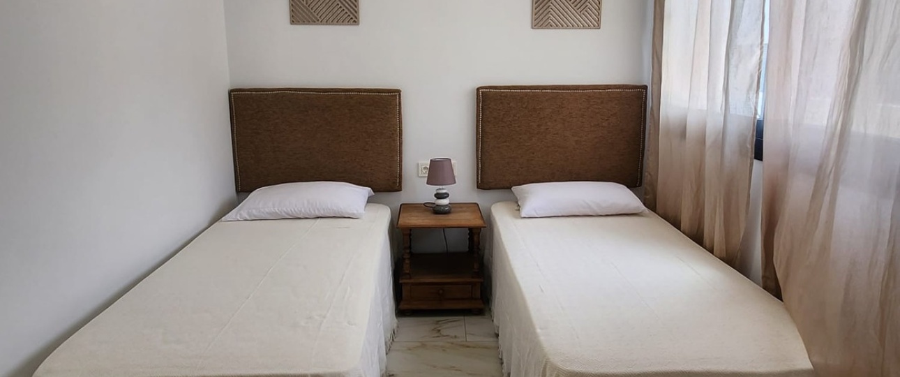 Resale - Town house - Marbella - Nueva Andalucía