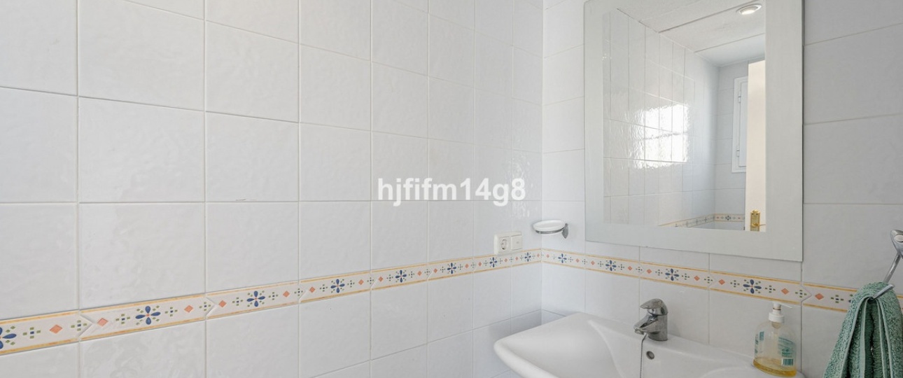 Resale - Town house - Marbella - Nueva Andalucía