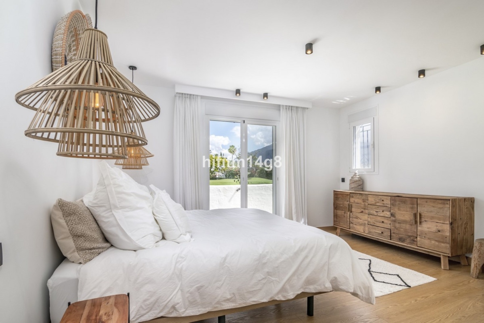 Resale - Town house - Marbella - Nueva Andalucía