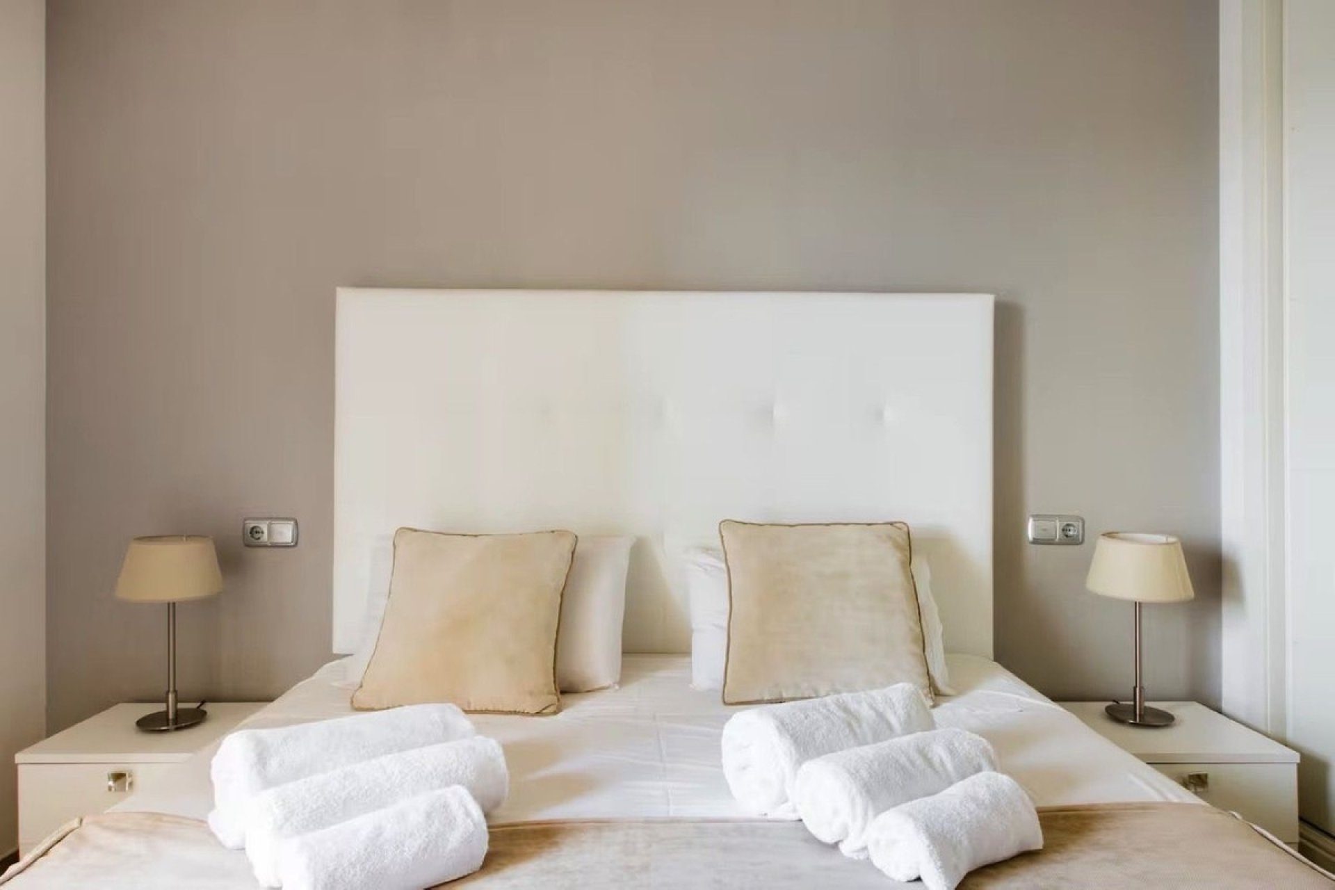 Resale - Town house - Marbella - Nueva Andalucía