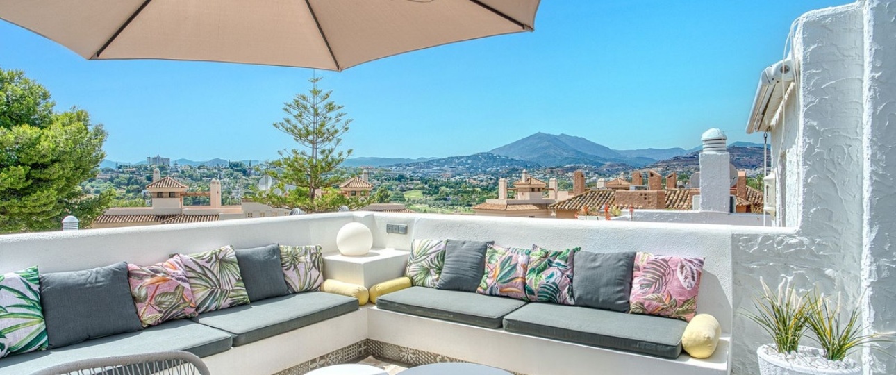 Resale - Town house - Marbella - Nueva Andalucía