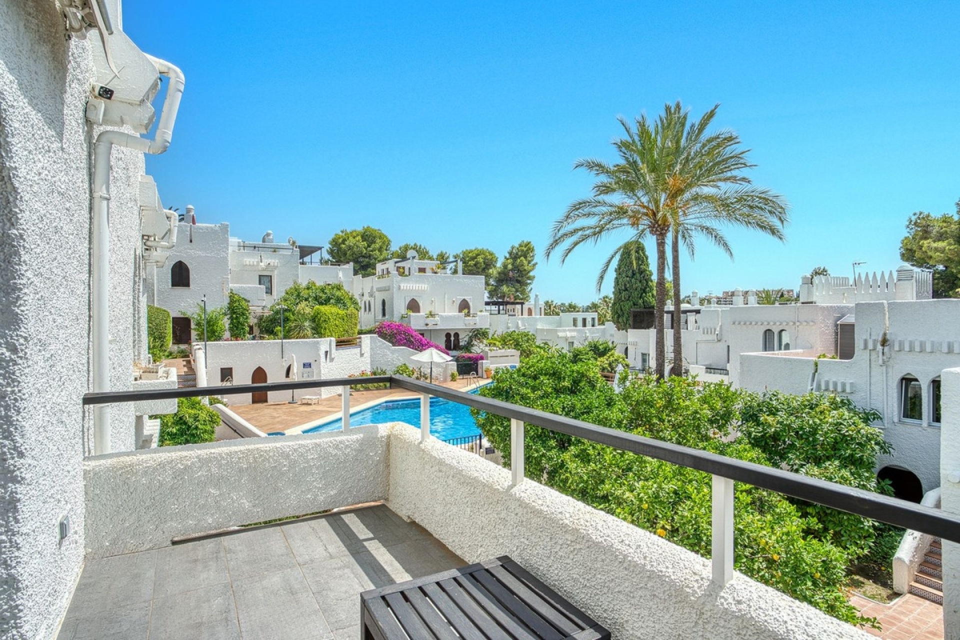 Resale - Town house - Marbella - Nueva Andalucía