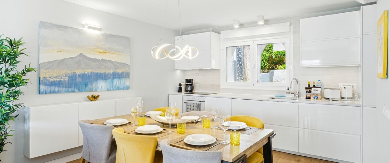 Resale - Town house - Marbella - Nueva Andalucía