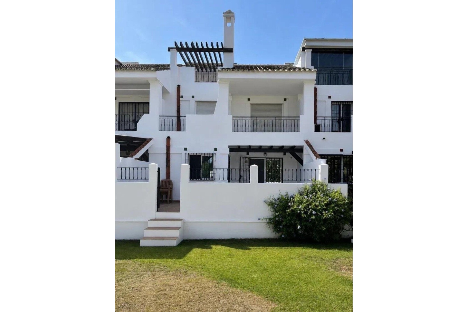 Resale - Town house - Marbella - Nueva Andalucía