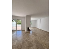 Resale - Town house - Marbella - Nueva Andalucía